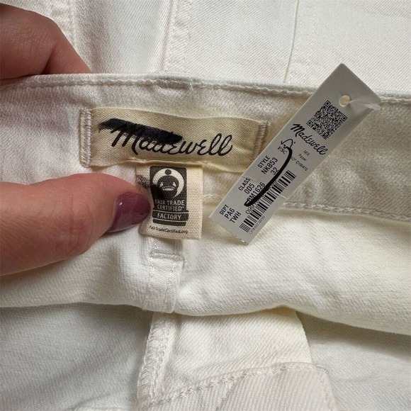 NWT Madewell Women's Denim Emmett Short Patch Pocket High-Rise Sailor White 32 - Picture 10 of 12